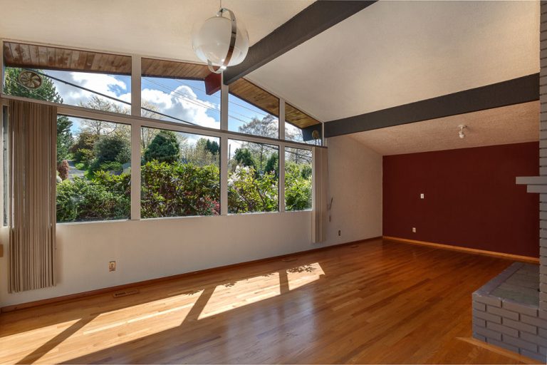 Rainier Beach MidCentury Modern Urban Living