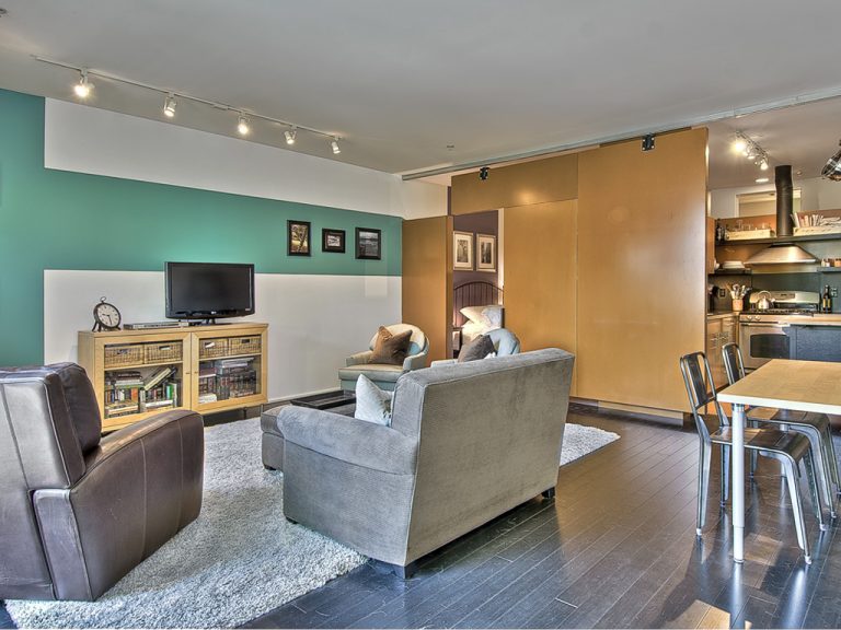 Tom Kundig Condo on Pike Urban Living