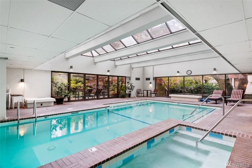 Parkview Plaza pool Urban Living