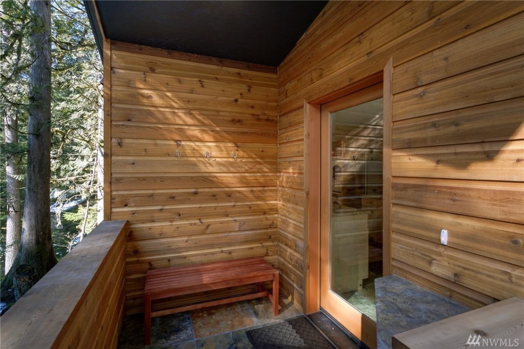 Custom Cabin in Mt Baker's Snowline Community Urban Living