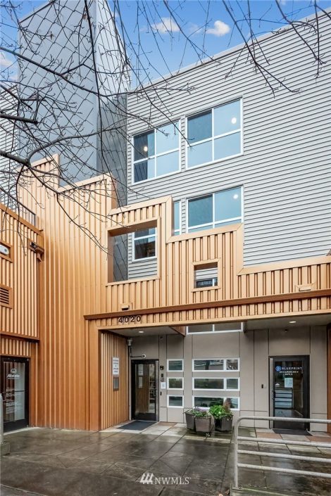 The Cobrizo at Lake Union